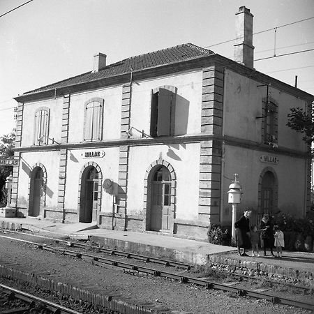 La Gare De Millas Chambres D'Hotes Екстер'єр фото